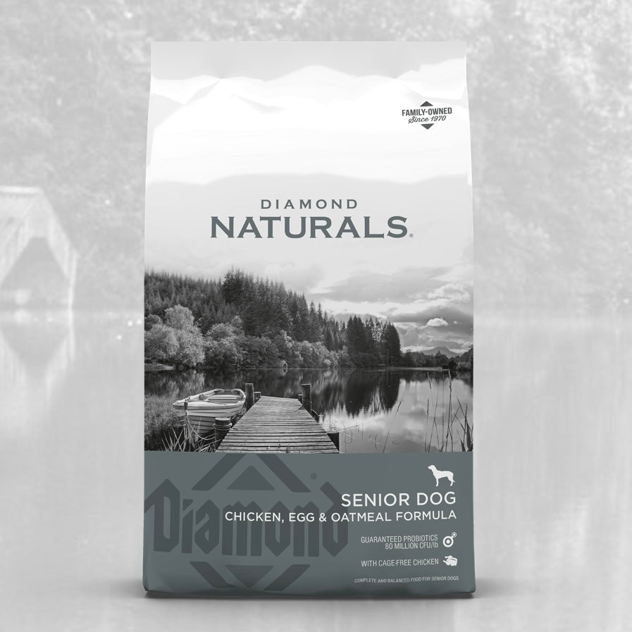 Diamond Senior Dog Chicken, Egg, Oatmeal Formula (Sage Green)
