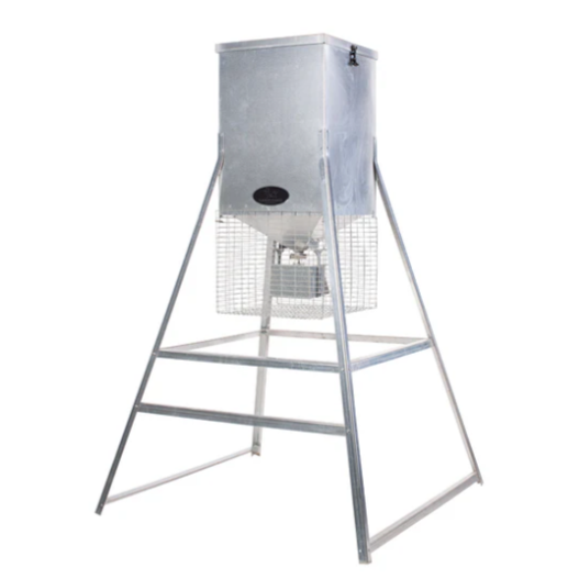 LAMCO 600 lb. Econo Corn Feeder