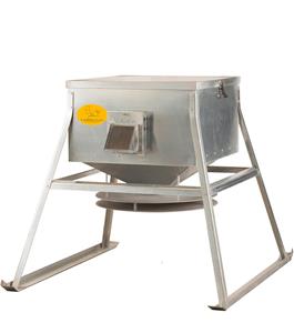 LAMCO 600 LB LOW AND THROW CORN FEEDER