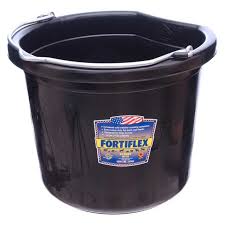 20 QT Flat Back Feed Bucket